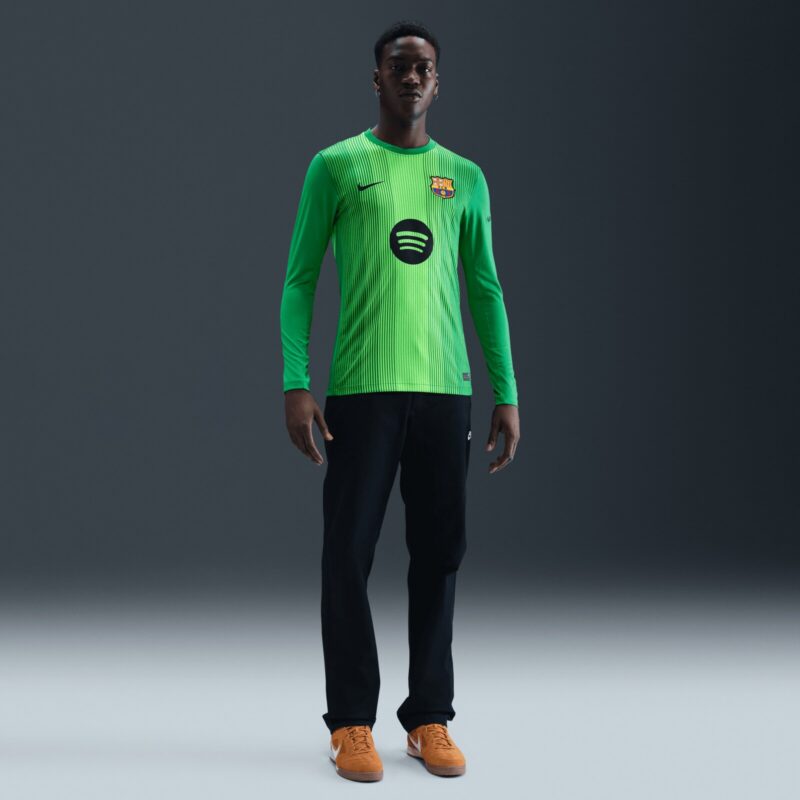 A2B image: barcelona-nike-home-goalkeeper-stadium-shirt-2025-26 Barcelona Nike Home Goalkeeper Stadium Shirt 2025-26