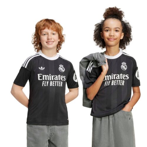 A2B image: real-madrid-adidas-third-goalkeeper-shirt-2025-26-kids Real Madrid adidas Third Goalkeeper Shirt 2025-26 - Kids